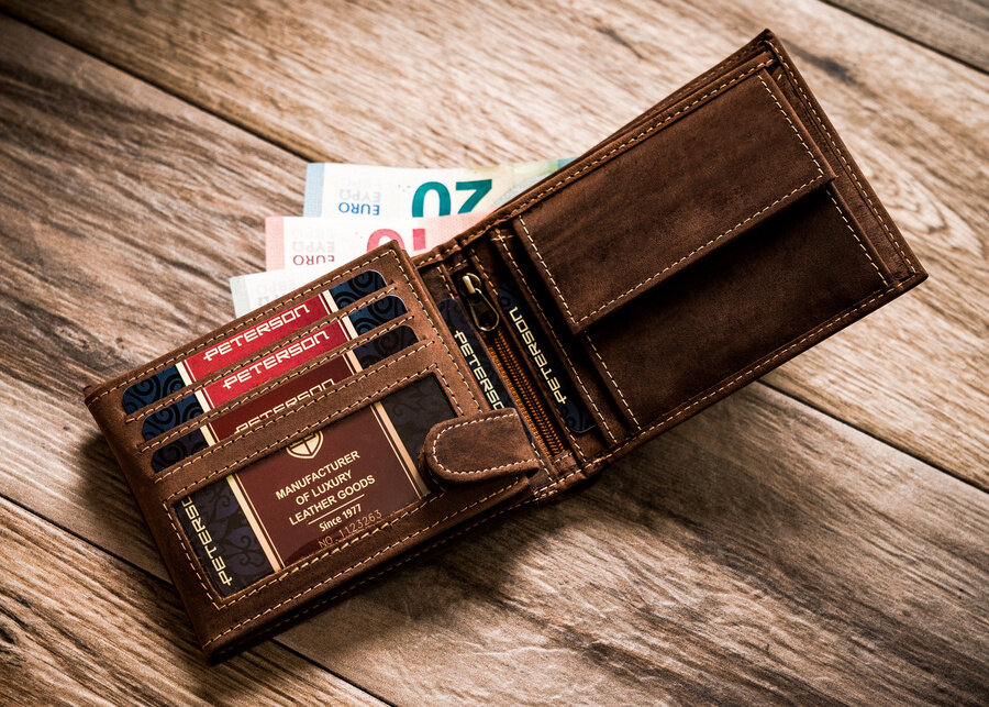 Men's genuine leather wallet Peterson PTN 304T HUNTER