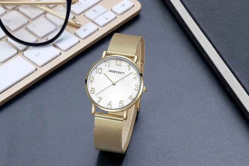 Women's watch with a round dial by PERFECT