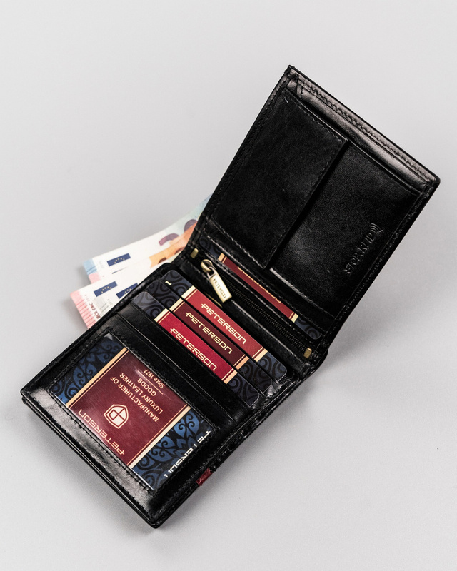 Elegant wallet made of polished natural leather - Peterson