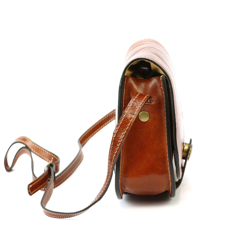 Elegant leather women's crossbody bag