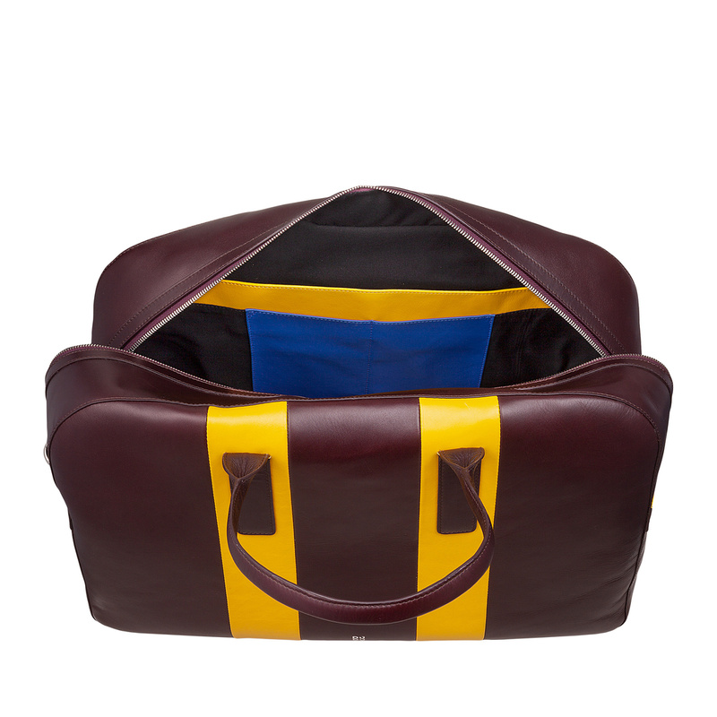 Large duffle bag unisex Colorful Cambridge by DUDU made in genuine leather with double handle and detachable shoulder strap. High quality elegant weekender overnight bag.