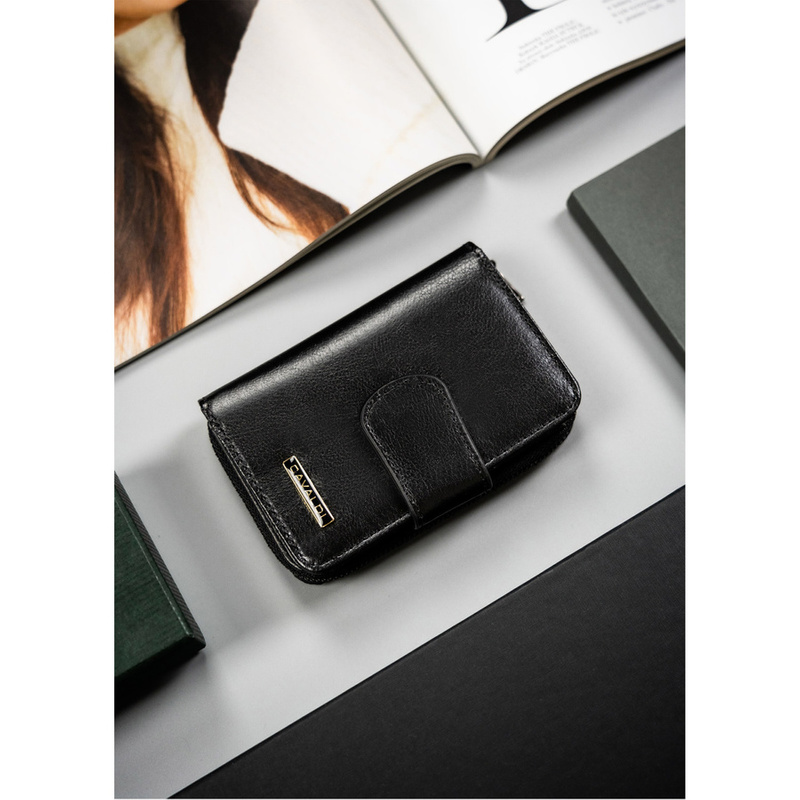 Spacious, elegant women's wallet with RFID Cavaldi