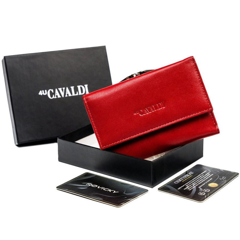 Elegant women's leather wallet with RFID Cavaldi