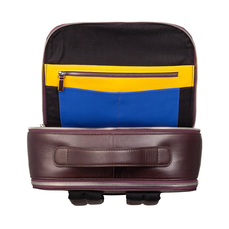 Men’s elegant business backpack Colorful Baltimora by DUDU made in genuine leather with trolley strap. Double anti-theft zipper and laptop holder until 13 inches.