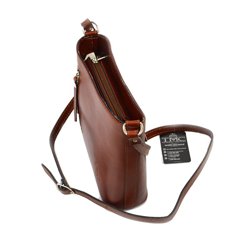 Leather, roomy women's shoulder messenger bag