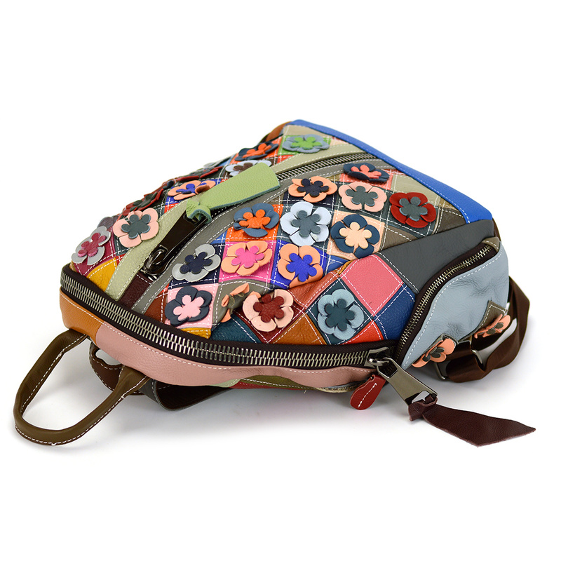 Bunter Damenrucksack mit Mosaikmuster aus Leder