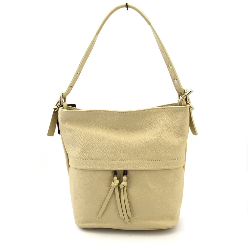 Leather women's shoulder shopper bag with fringes