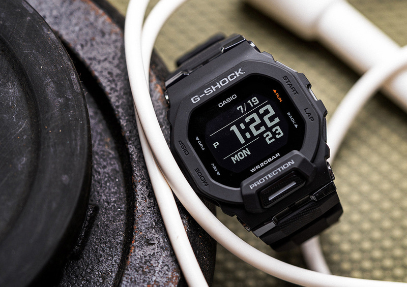 ZEGAREK MĘSKI CASIO G-SHOCK G-SQUAD GBD-200-1ER(zd157a)