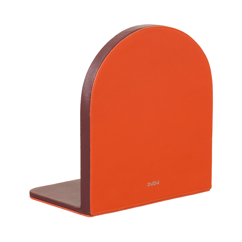 Designer bookends Colorful Santander by DUDU upholstered in leather. It’s ideal piece of furniture to better organize the shelves in your home or office.