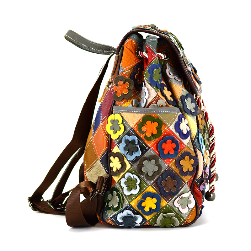 Bunter Damenrucksack mit Mosaikmuster und Blumen