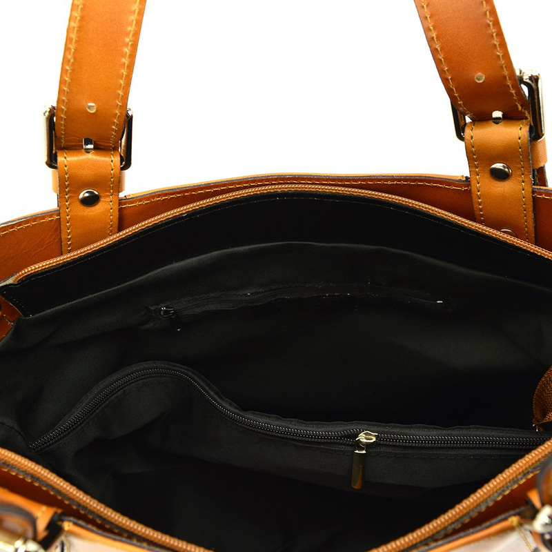 Women's genuine leather handbag L Artigiano 8470 F