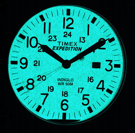 Stilvolle Multifunktions-Herrenuhr von TIMEX