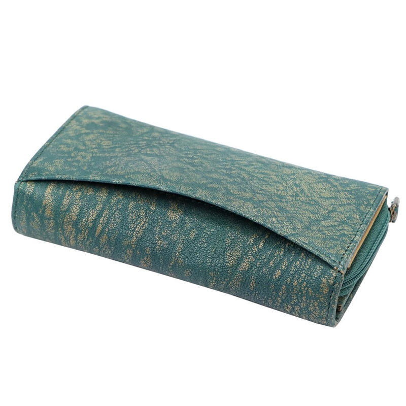 Women's genuine leather wallet Mato Grosso 0920-30 RFID