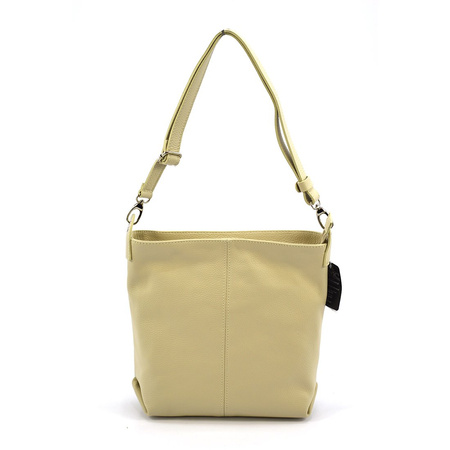 Beautiful, roomy leather shoulder bag