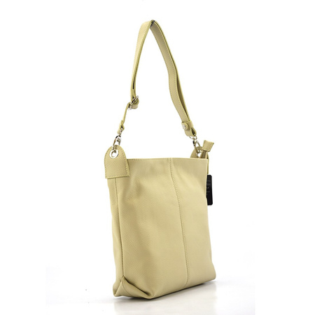 Beautiful, roomy leather shoulder bag