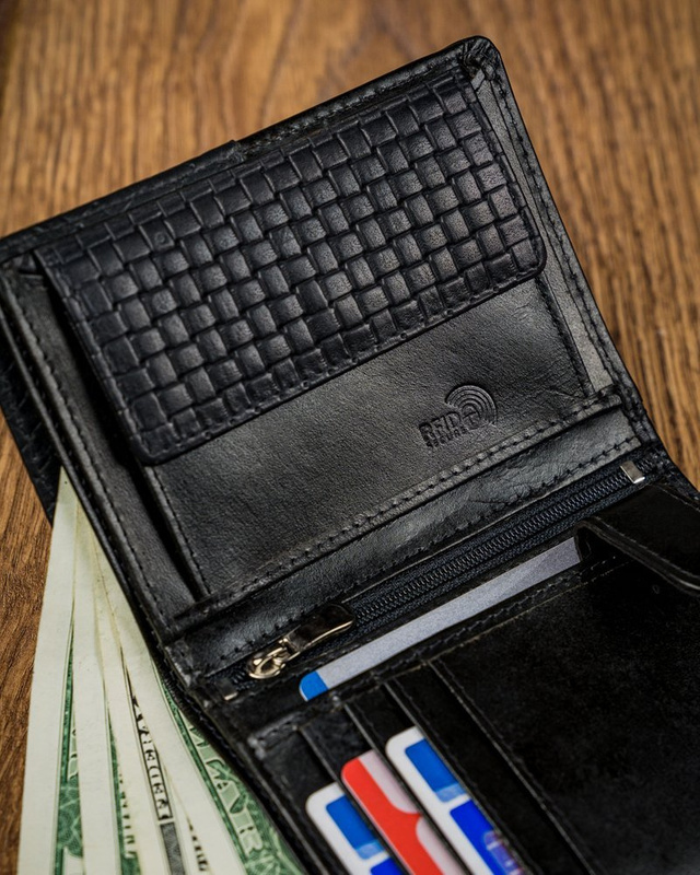 Black Leather Men's Wallet - Forever Young?