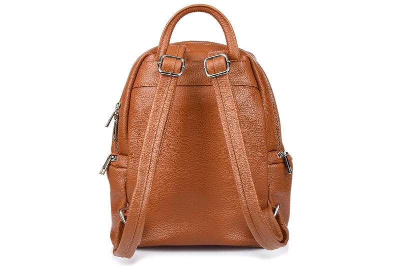 Leather urban women's backpack, spacious and stylish