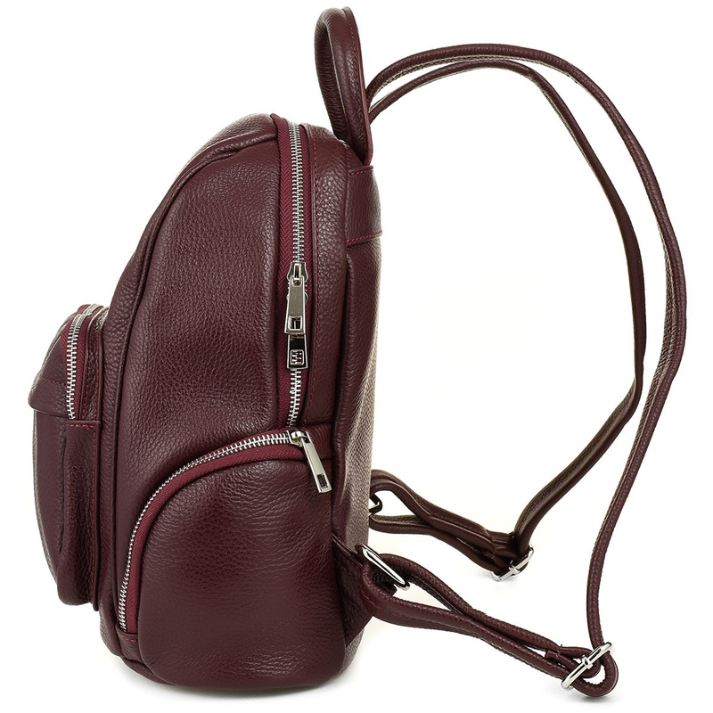 Leather urban women's backpack, spacious and stylish