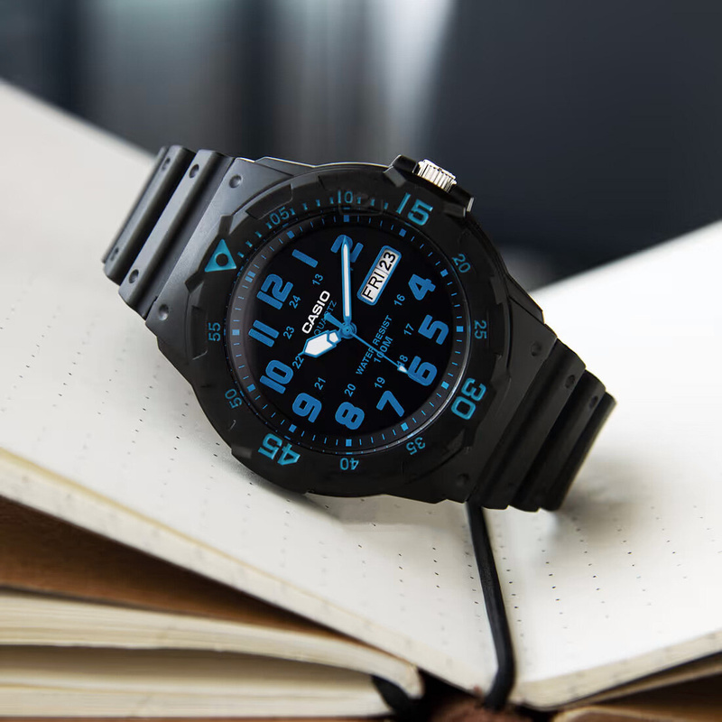 ZEGAREK MĘSKI CASIO MRW-200H-2B (zd147c)