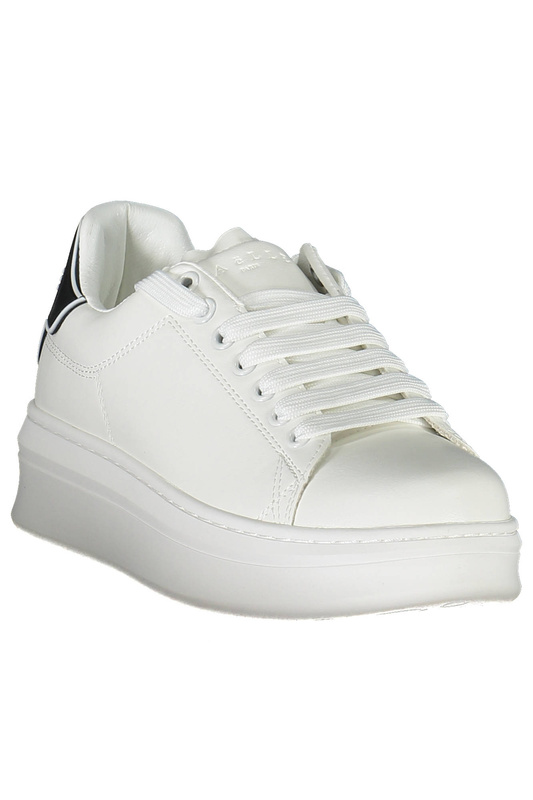 GAELLE WHITE WOMEN&#39;S SPORT SHOES