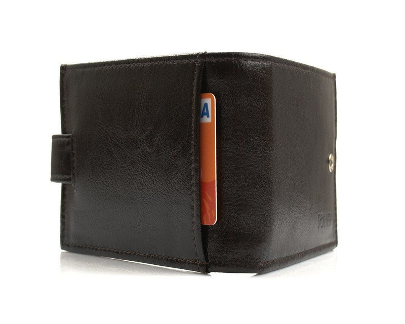 Elegant brown leather wallet SOLIER SW03