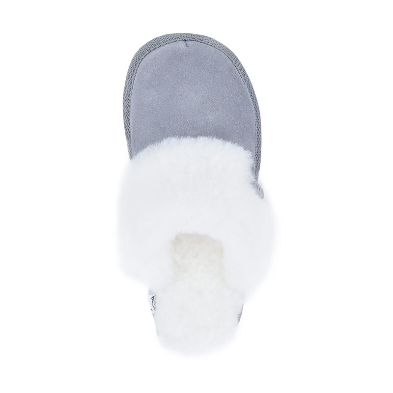 Fluffy sheepskin home slippers for women