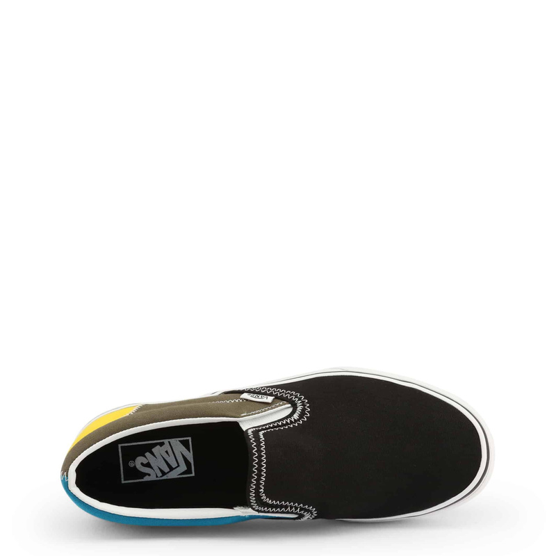 Slip-on Marke Vans Modell CLASSIC-SLIP-ON Farbe Schwarz. Schuhe Unisex. Saison: Das Ganze Jahr