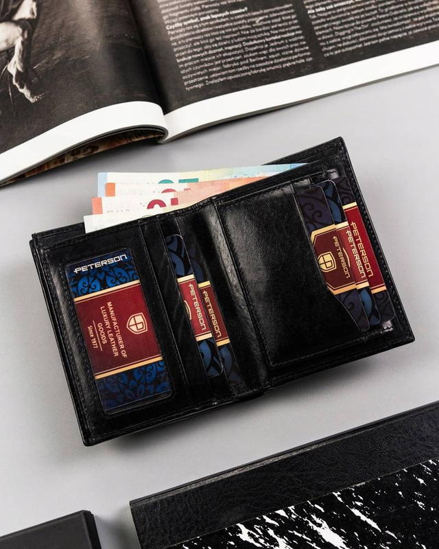 Leather wallet RFID PETERSON PTN 22310-VT-E