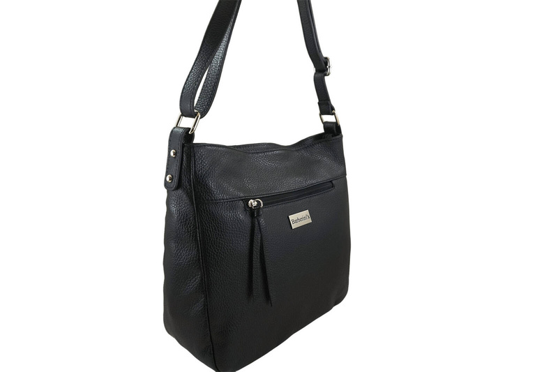 Everyday women's leather shoulder bag