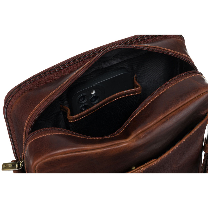 Leather bag PETERSON PTN TB-117-WAX