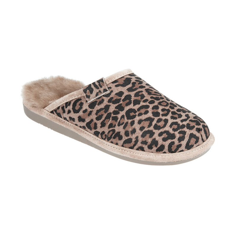 Women's slippers with leopard fur