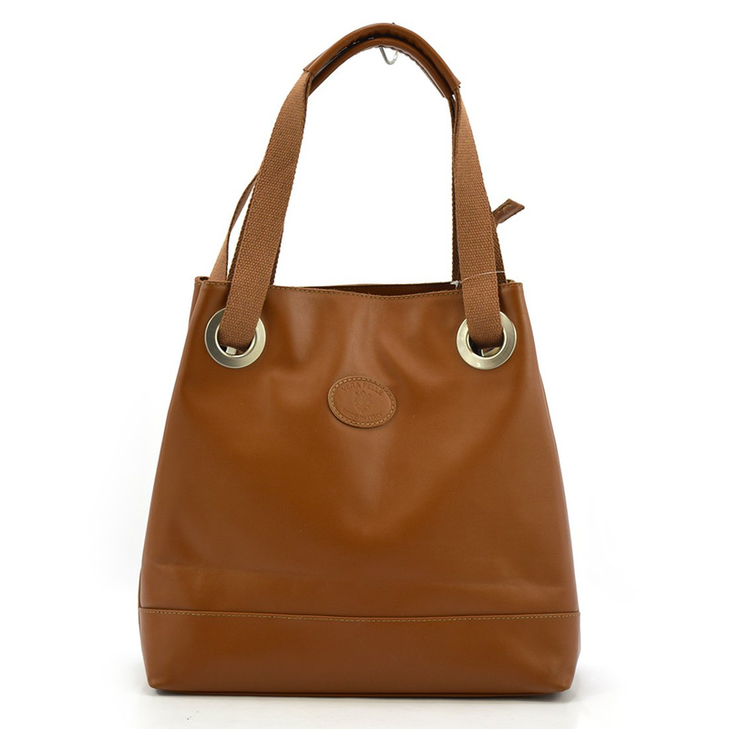 Roomy women's leather shopper shoulder bag