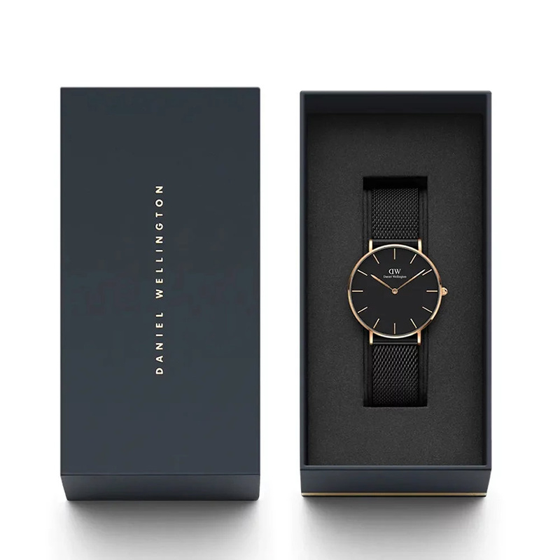 Women's watch with a round dial DANIEL WELLINGTON