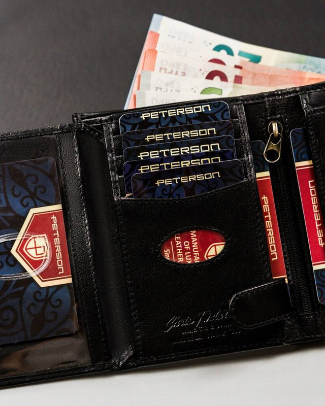 Leather wallet RFID PETERSON PTN 333.01