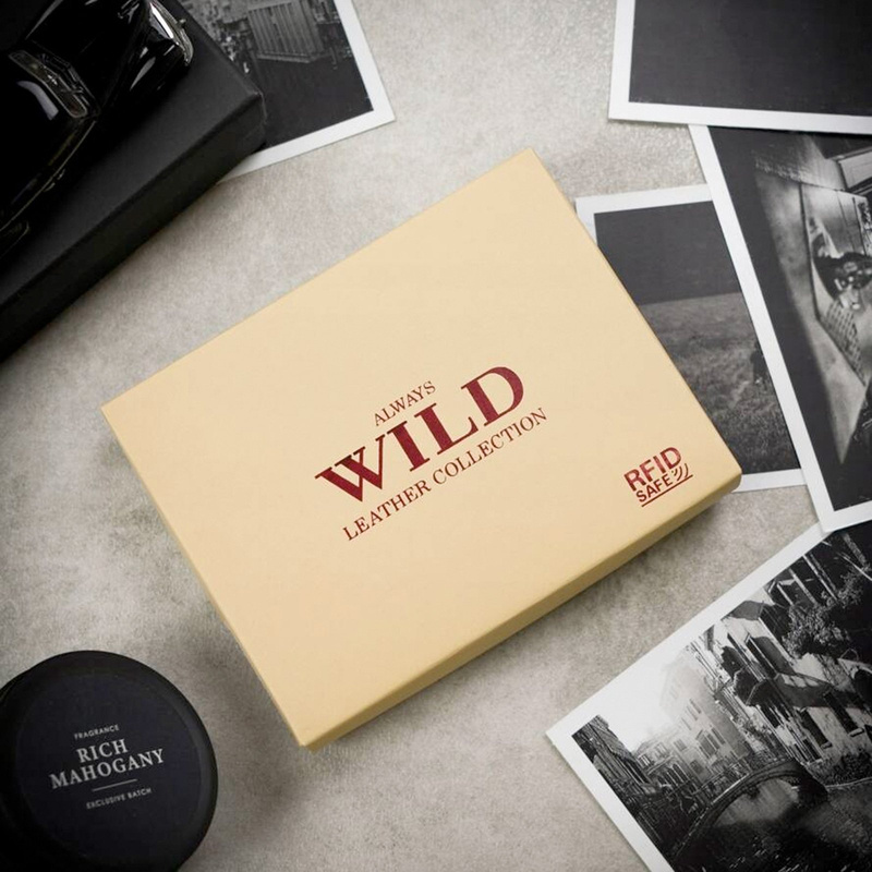 Wild Leather Extended Men's Wallet with RFID