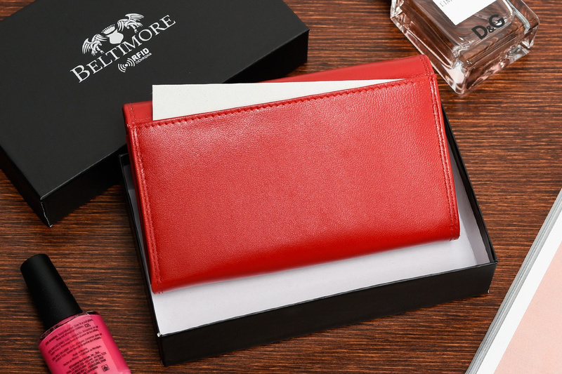 Women's leather wallet large horizontal with earworm RFiD red BELTIMORE 038