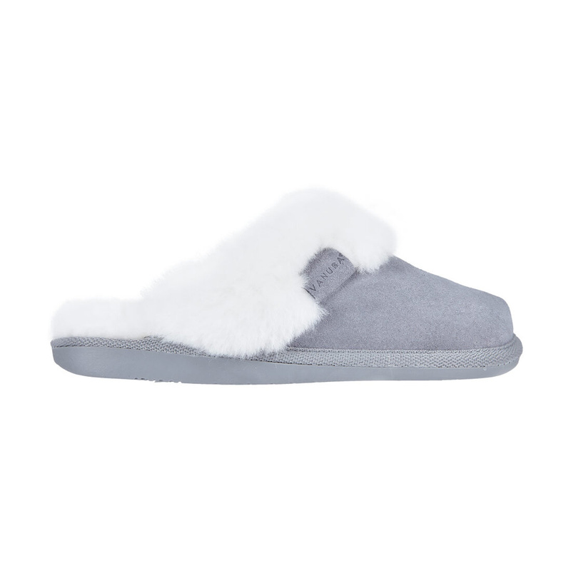 Fluffy sheepskin home slippers for women