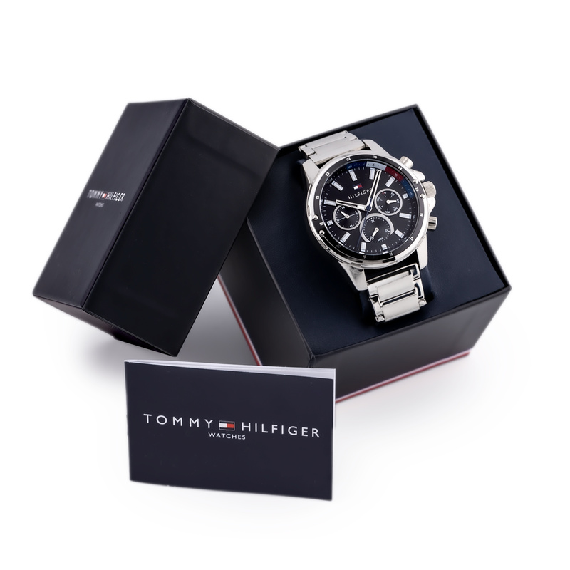 Funktionelle Herren-Quarzuhr TOMMY HILFIGER