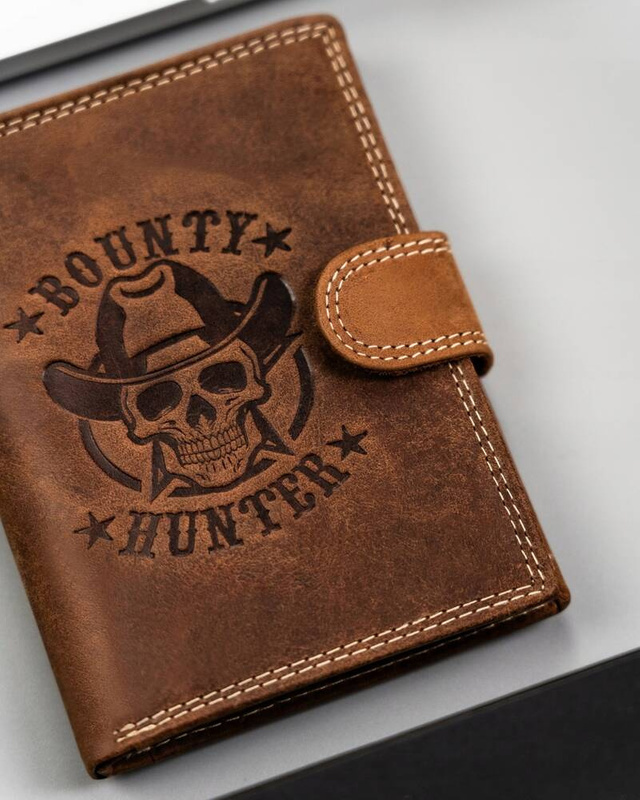 Stylish men's wallet with an individual design