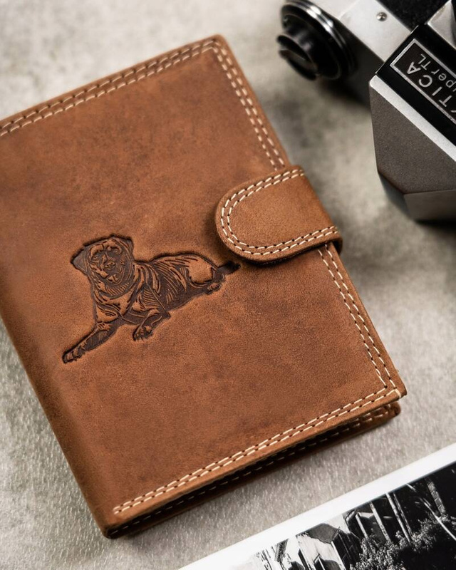 Stylish men's wallet with an individual design