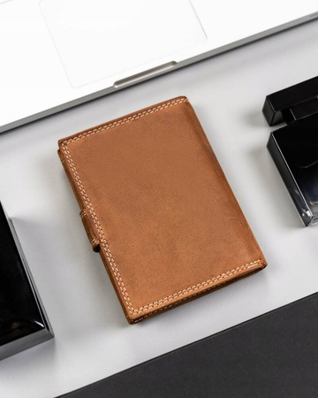 Stylish men's wallet with an individual design