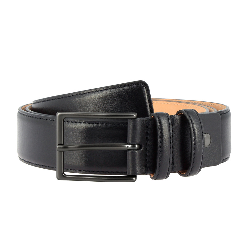 Men's belt made in Italy Nappa Gage by Nuvola Pelle in genuine leather, shortened, with prong buckle. Classic style and elegant design.