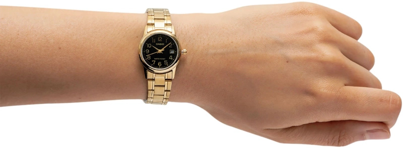 Elegant ladies watch with date from CASIO