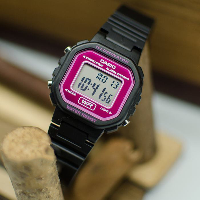 ZEGAREK DZIECIĘCY CASIO LA-20WH-1C + BOX (zd596f)