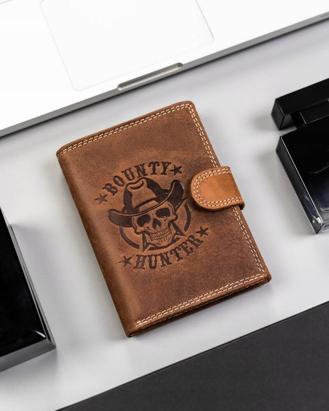 Stylish men's wallet with an individual design