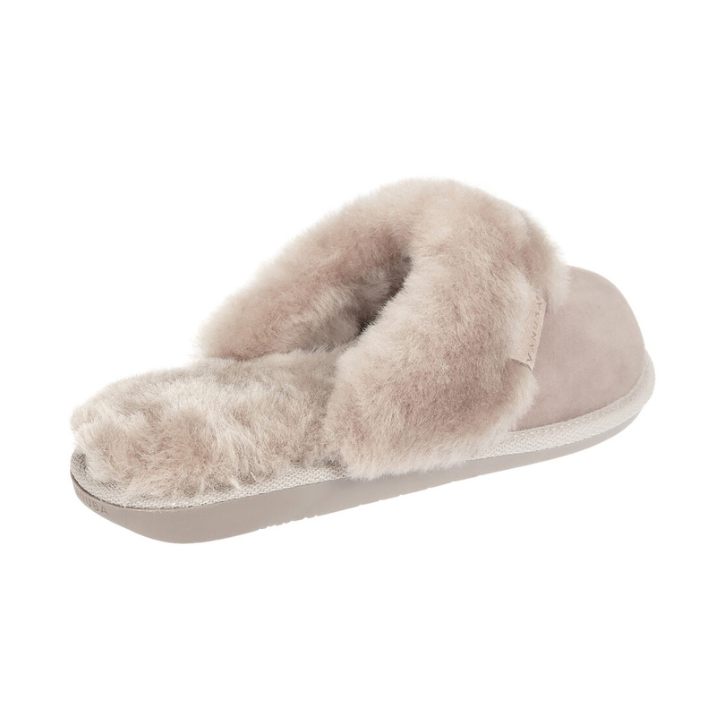 Fluffy sheepskin home slippers for women