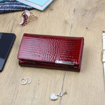 Elegant large Leather women's wallet Gregorio