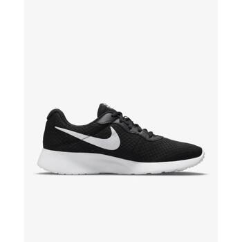 Sneakersy marki Nike model NIKE Wmns Nike Tanjun kolor Czarny. Obuwie damski. Sezon: Cały rok