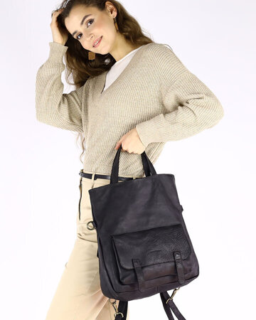 Skórzana torebka plecak z kieszenią z przodu - MARCO MAZZINI czarny
